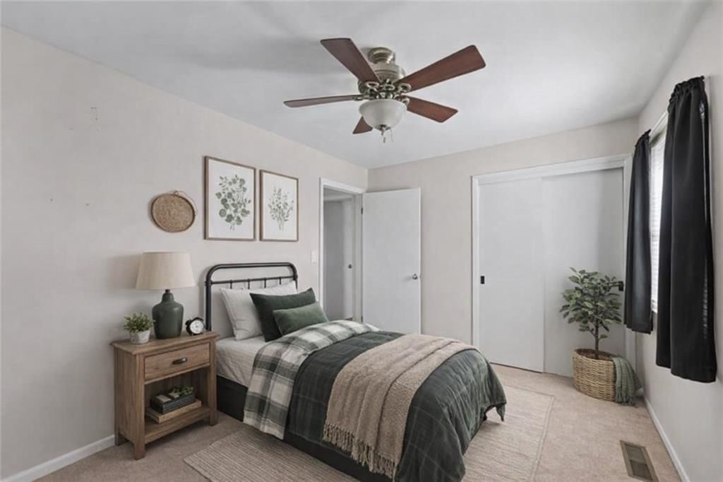 1310 S Poplar Street — photo 27