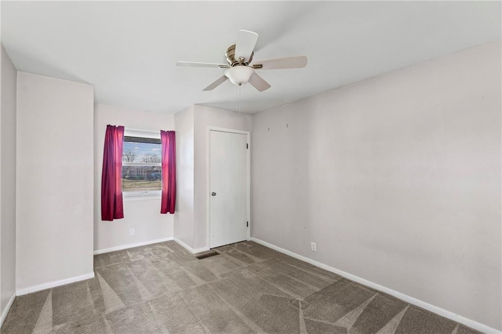 1310 S Poplar Street — photo 28
