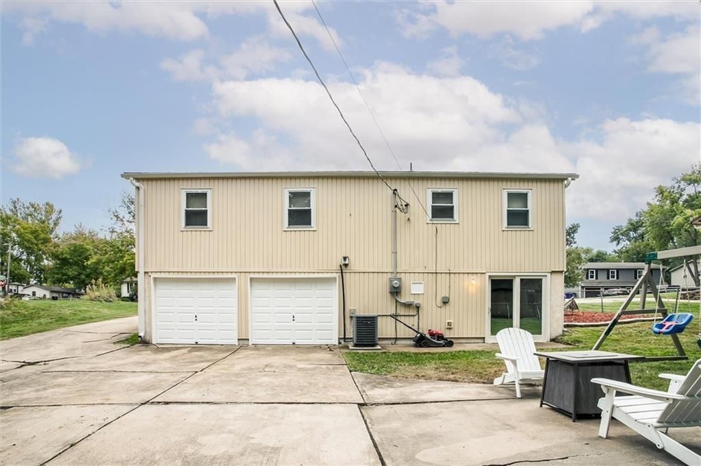 508 NE Richardson Place — photo 22
