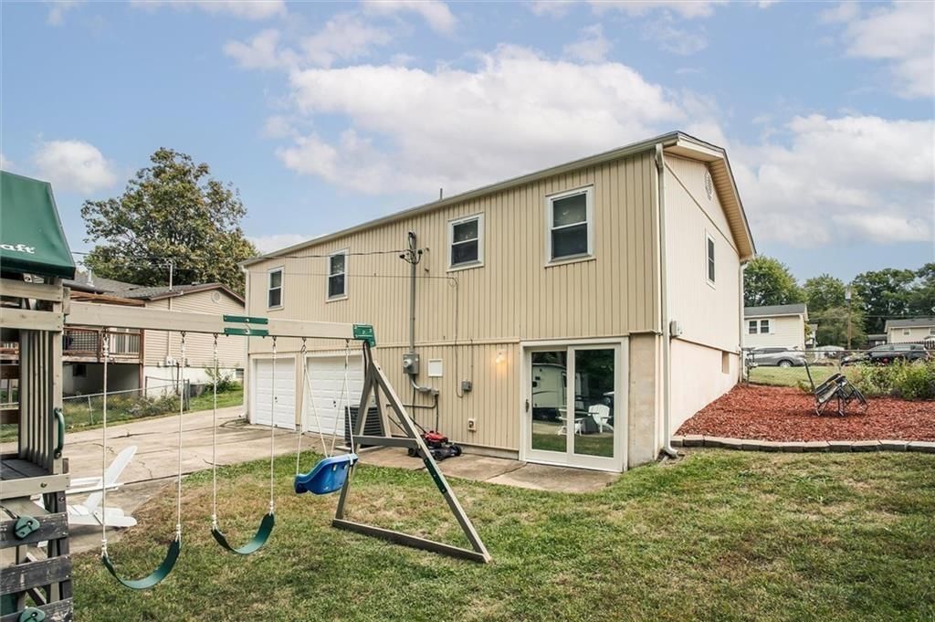 508 NE Richardson Place — photo 23
