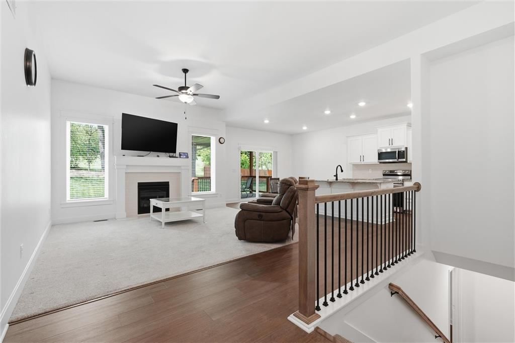 204 S MARIMACK Court — photo 5