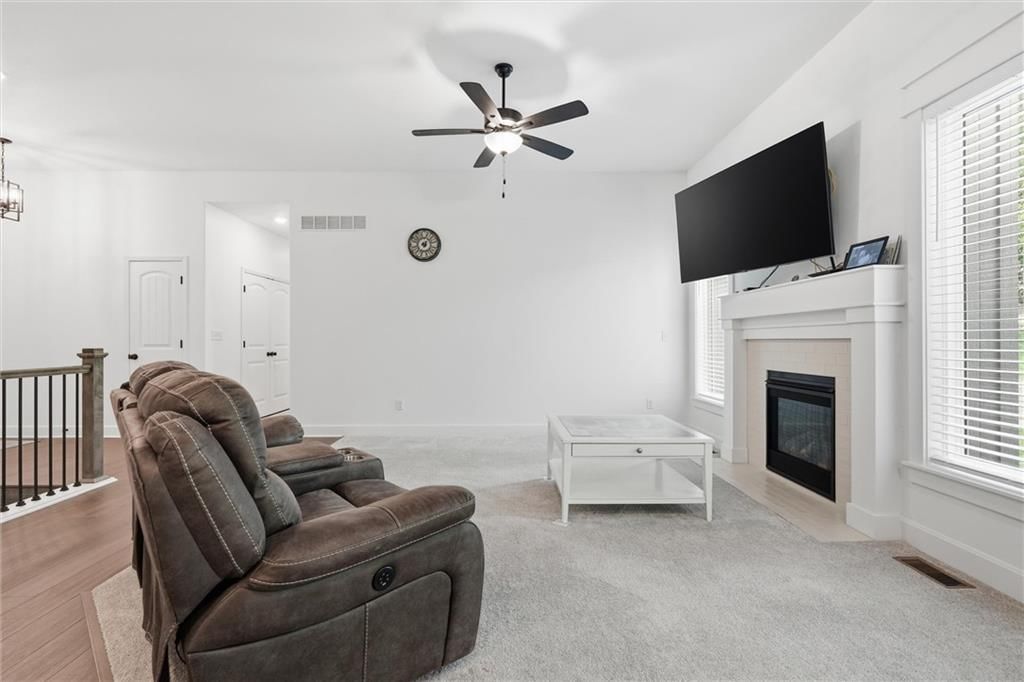 204 S MARIMACK Court — photo 7
