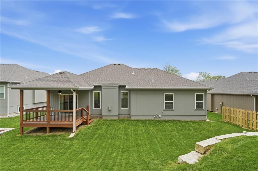 204 S MARIMACK Court — photo 37