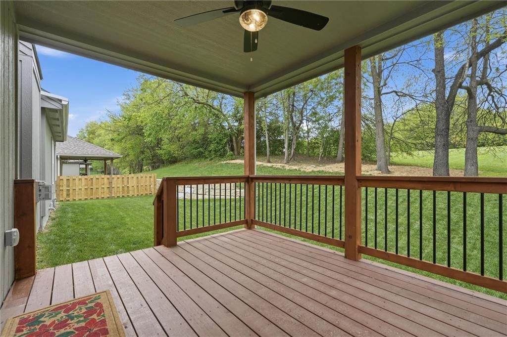 204 S MARIMACK Court — photo 41