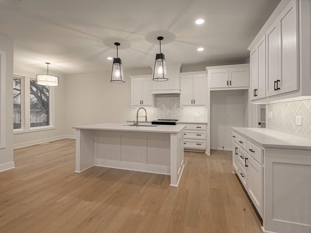 4725 NE Winn Road — photo 7