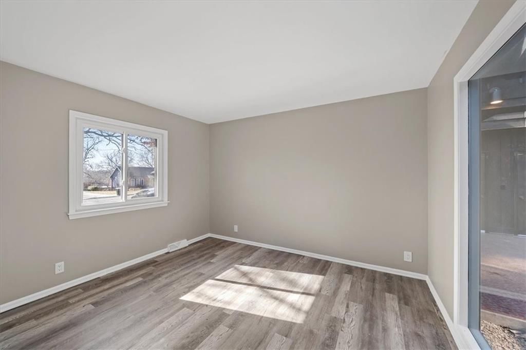 1304 Limit Street — photo 22