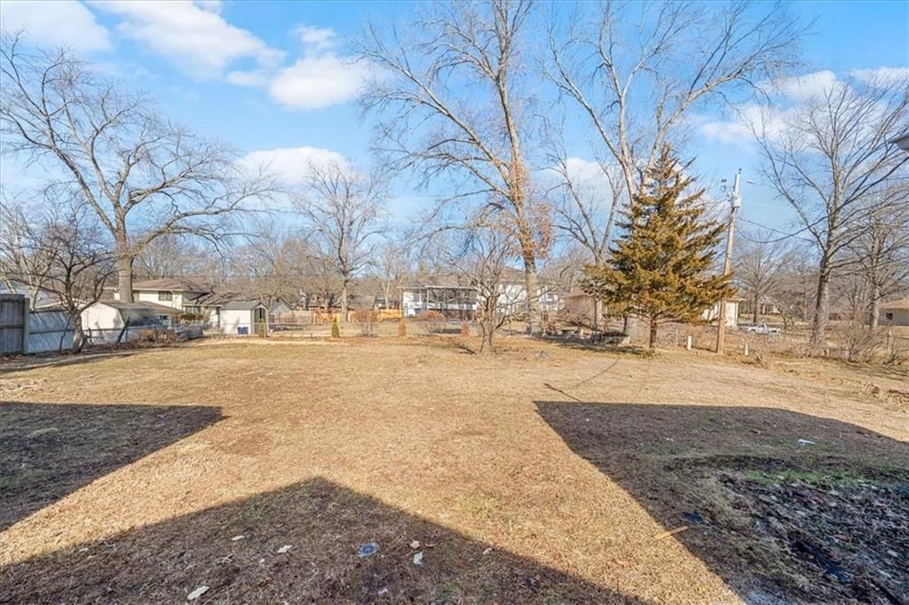 1304 Limit Street — photo 26