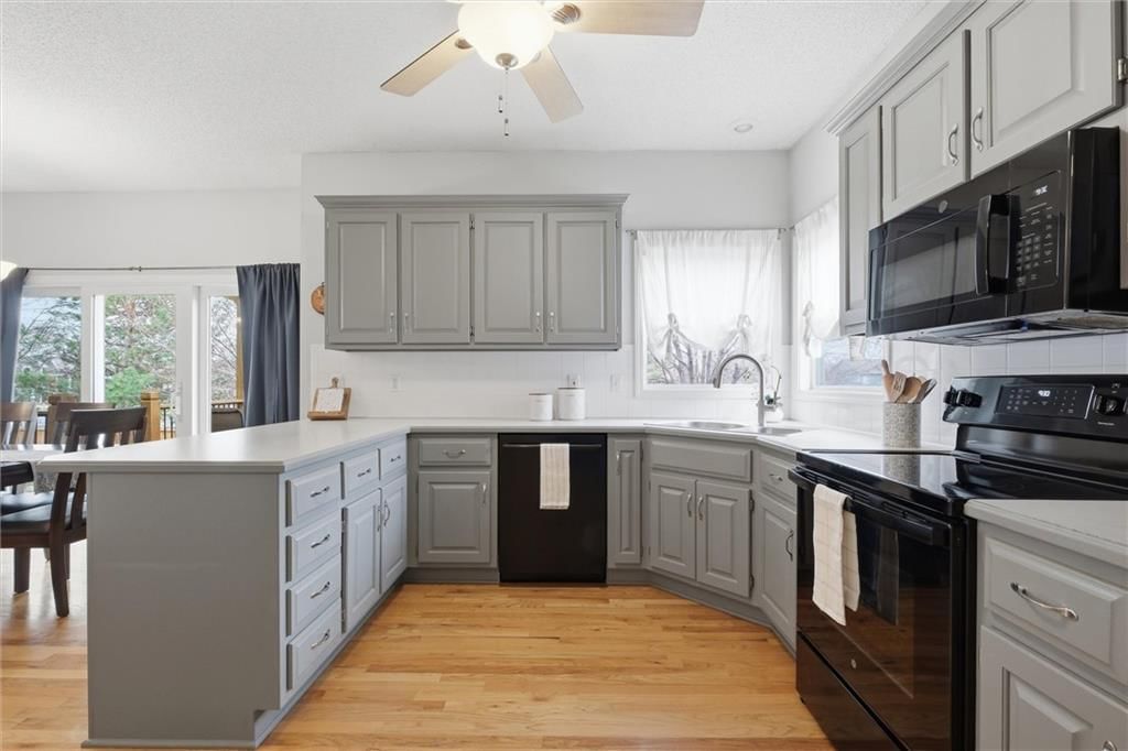 16350 S Central Street — photo 15