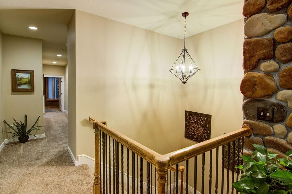 6819 Woodstock Court — photo 4