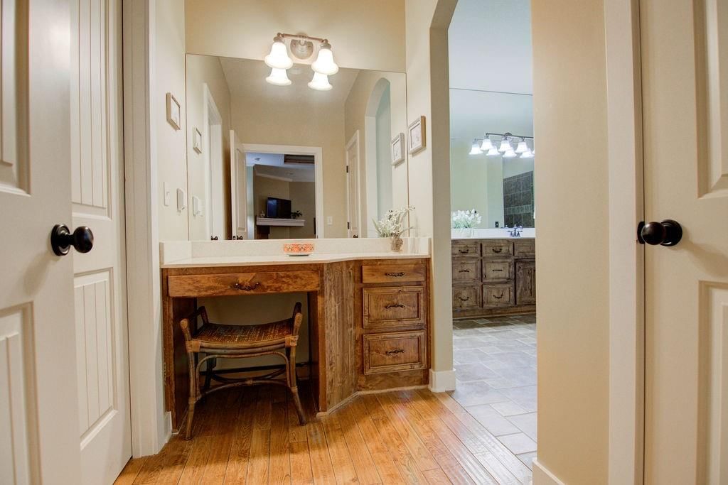 6819 Woodstock Court — photo 25