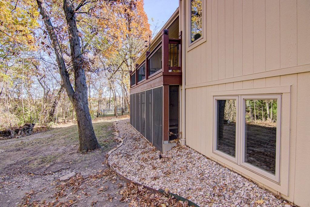 6819 Woodstock Court — photo 43