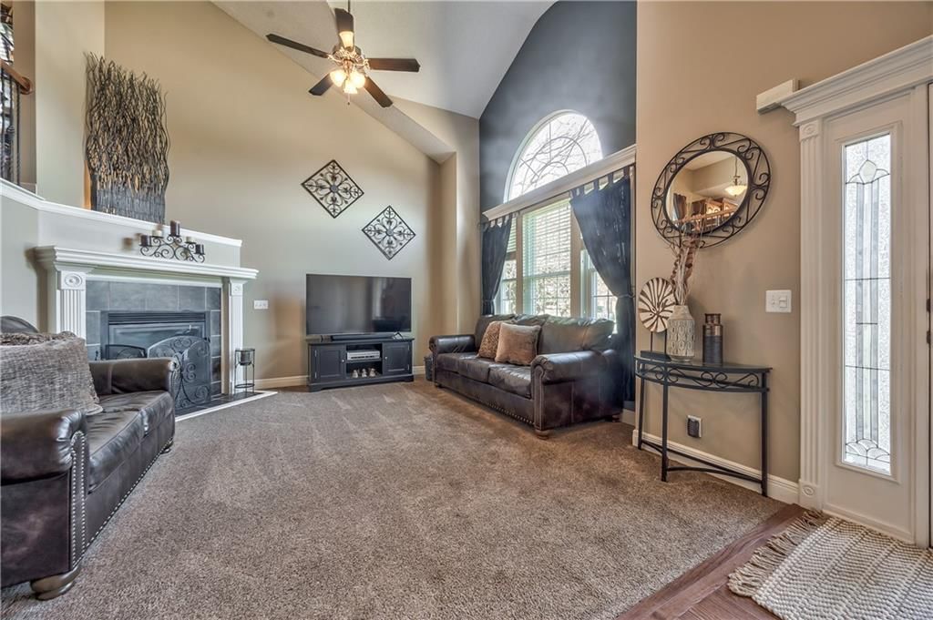 10666 S Emerald Street — photo 4
