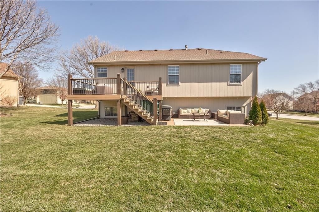 10666 S Emerald Street — photo 25