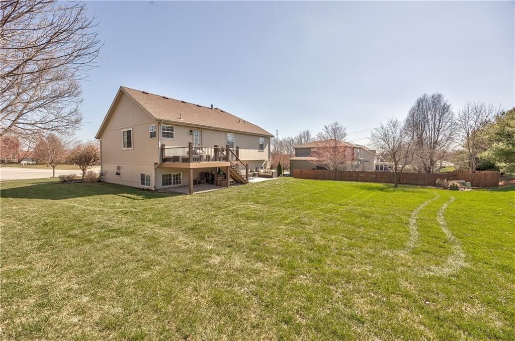 10666 S Emerald Street — photo 26