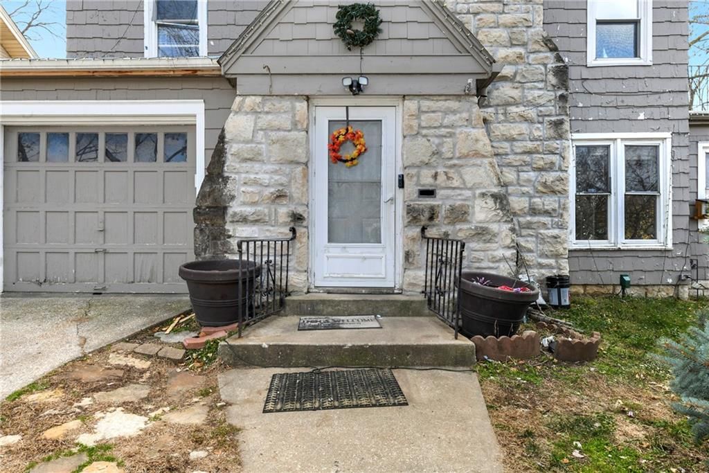 1519 Tauromee Avenue — photo 3