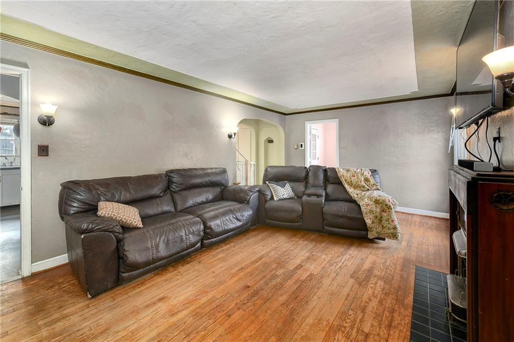 1519 Tauromee Avenue — photo 6