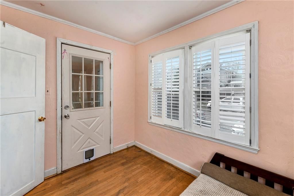 1519 Tauromee Avenue — photo 11