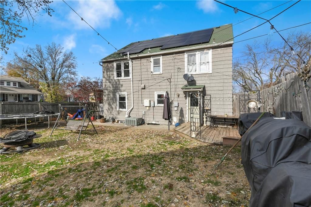 1519 Tauromee Avenue — photo 31