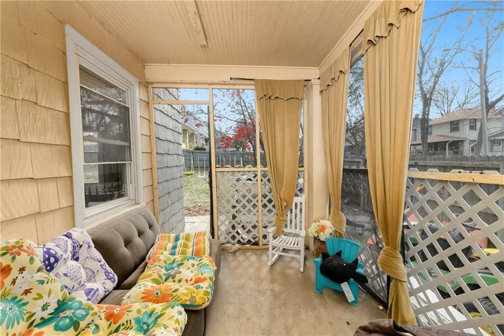1519 Tauromee Avenue — photo 34