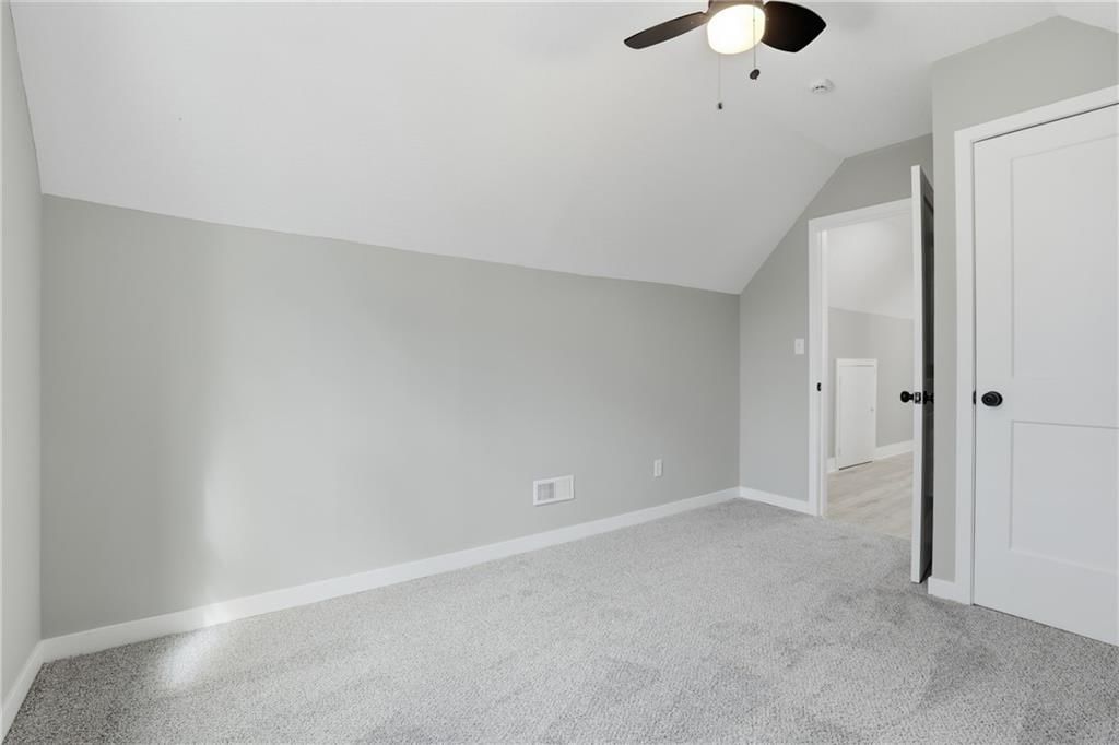 36 S 14th Street — photo 22