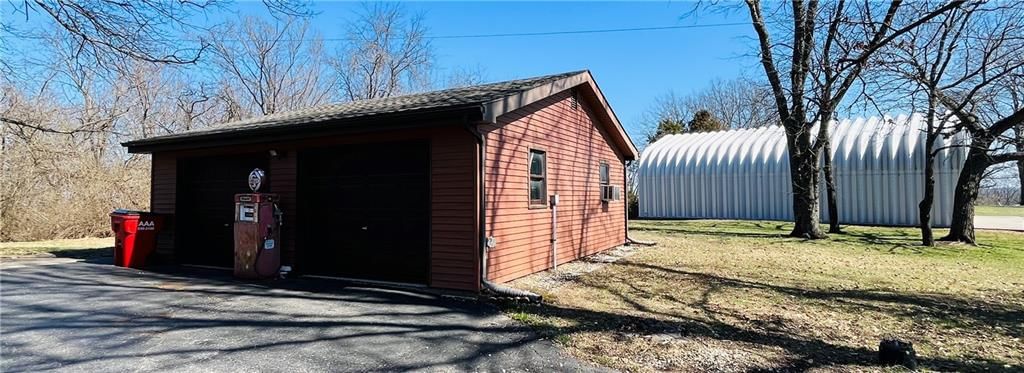 6920 S Buckner Tarsney Road — photo 7