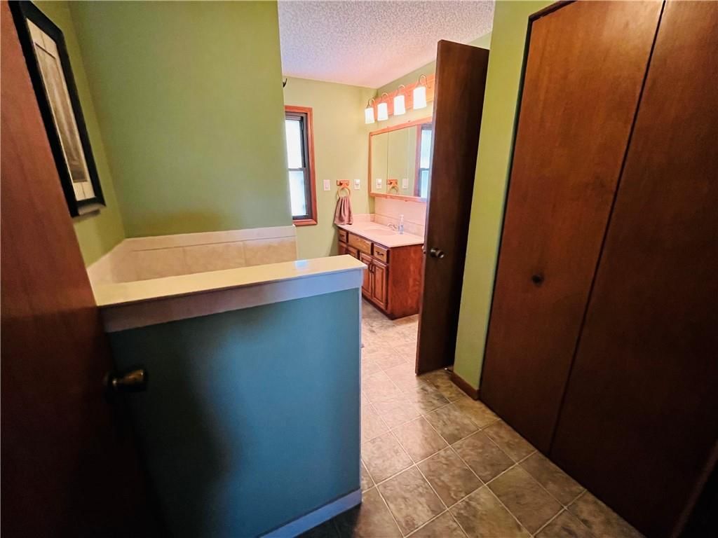 6920 S Buckner Tarsney Road — photo 38