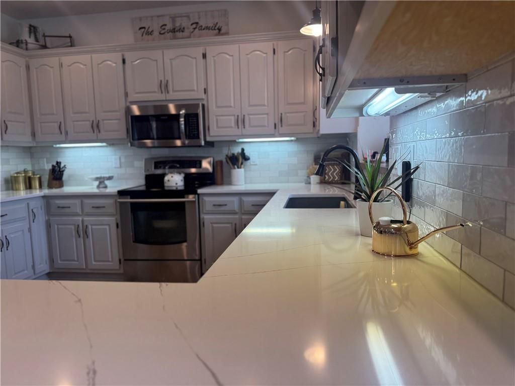 12764 S Gallery Street — photo 13