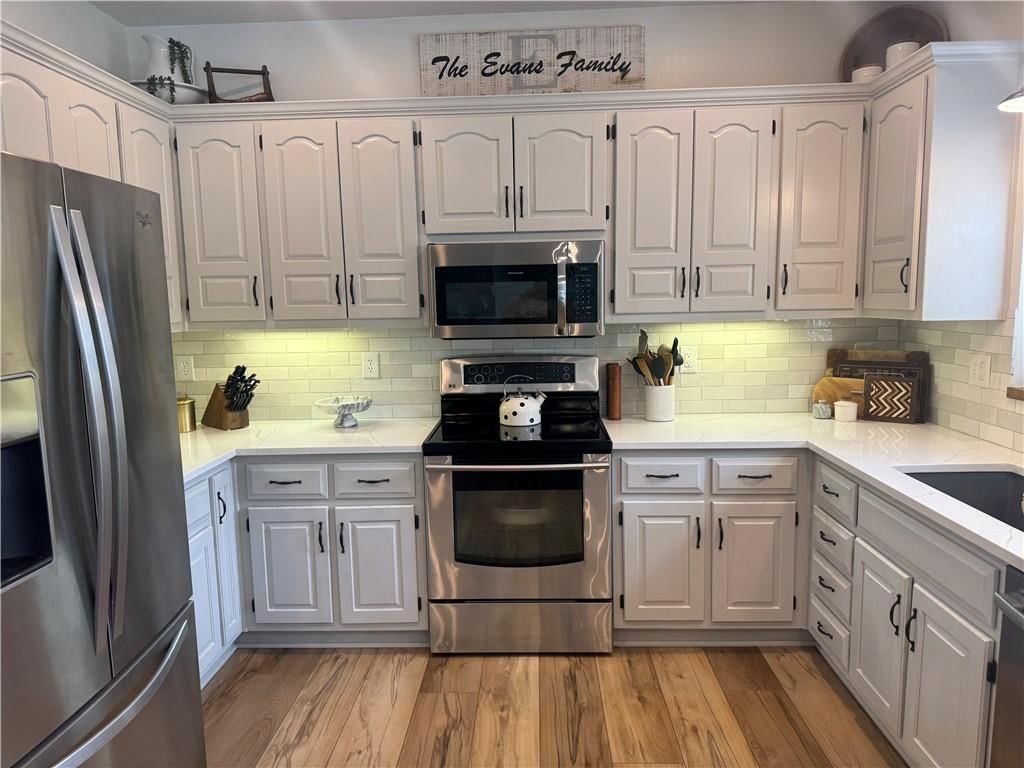 12764 S Gallery Street — photo 15