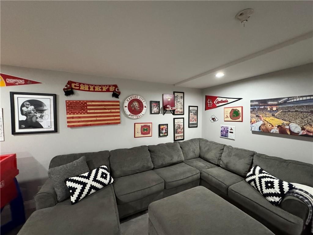 12764 S Gallery Street — photo 41