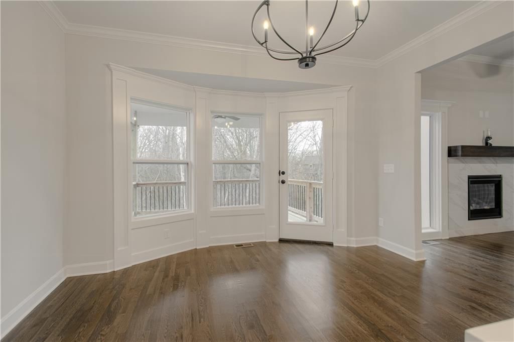 11809 N Wheeling Avenue — photo 19