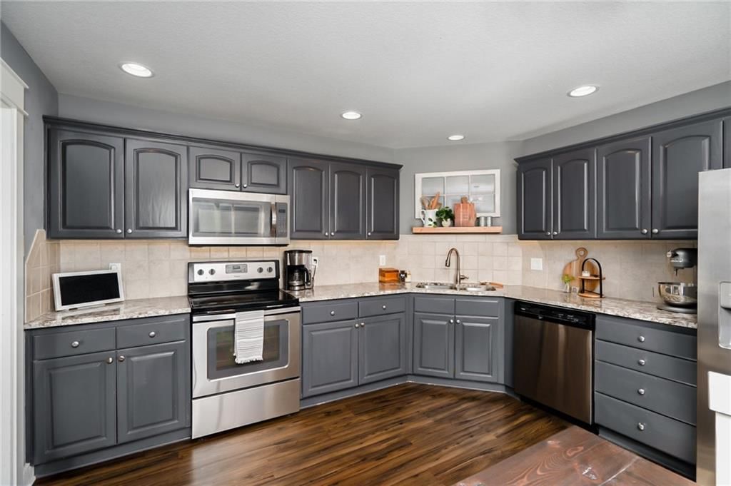 920 Deer Ridge Court — photo 10