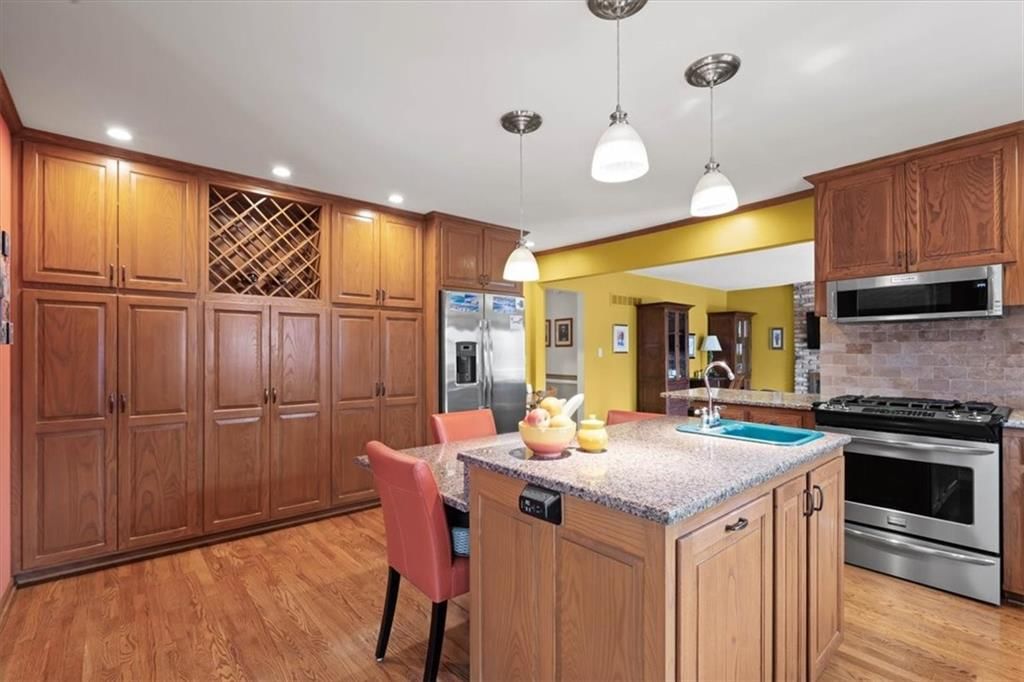 6601 Outlook Drive — photo 4