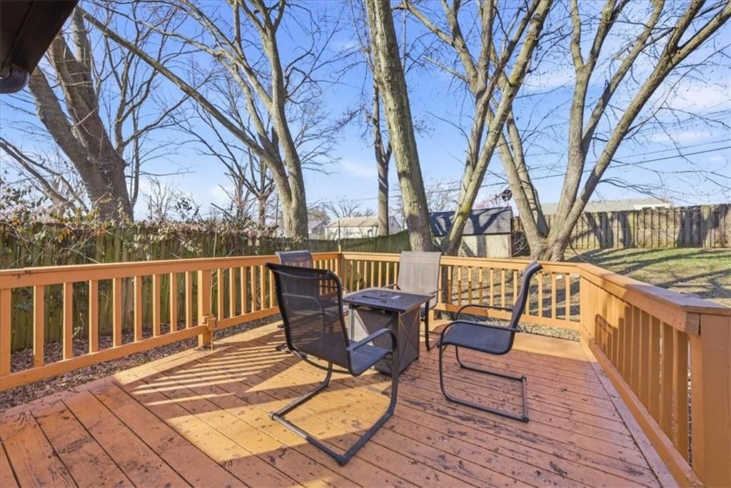 5910 N Park Avenue — photo 22