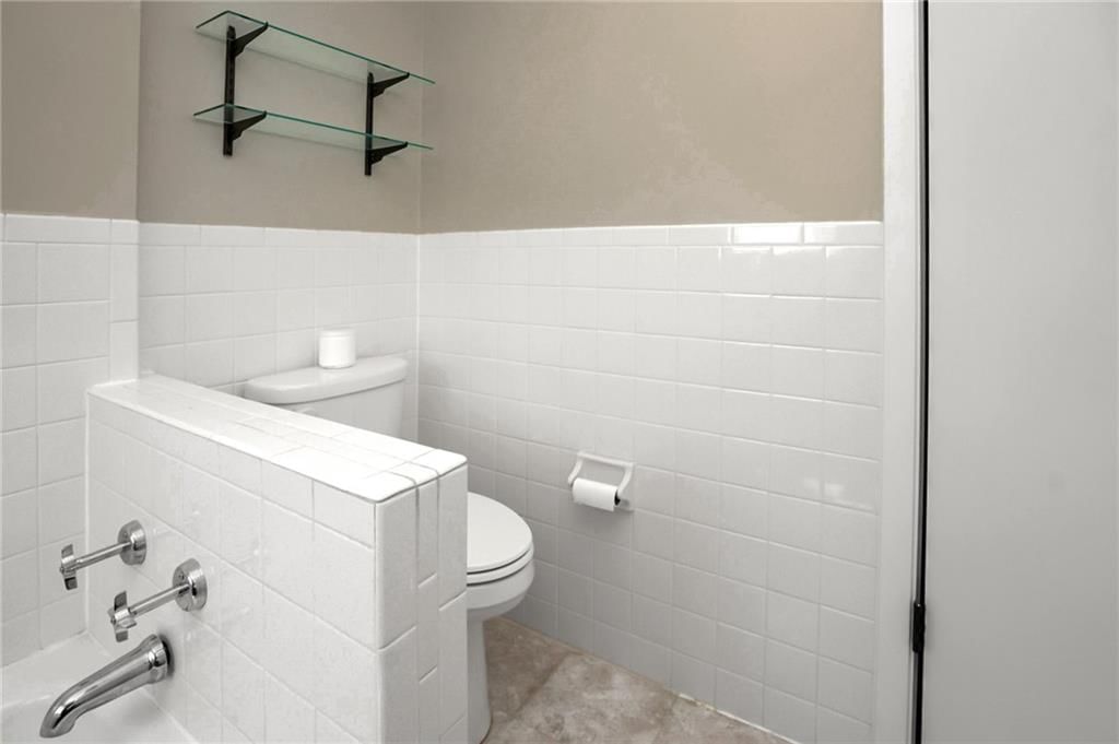 3210 Steele Road — photo 38