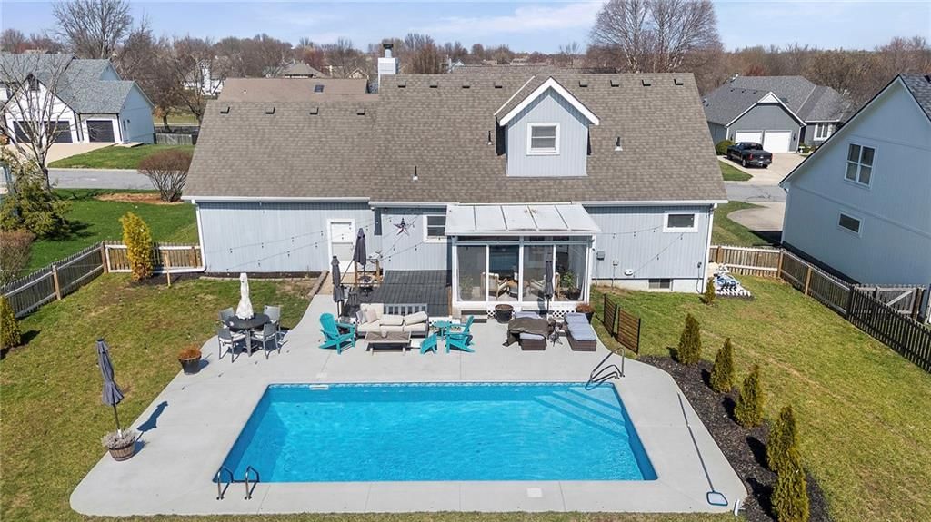225 SW Seagull Street — photo 39