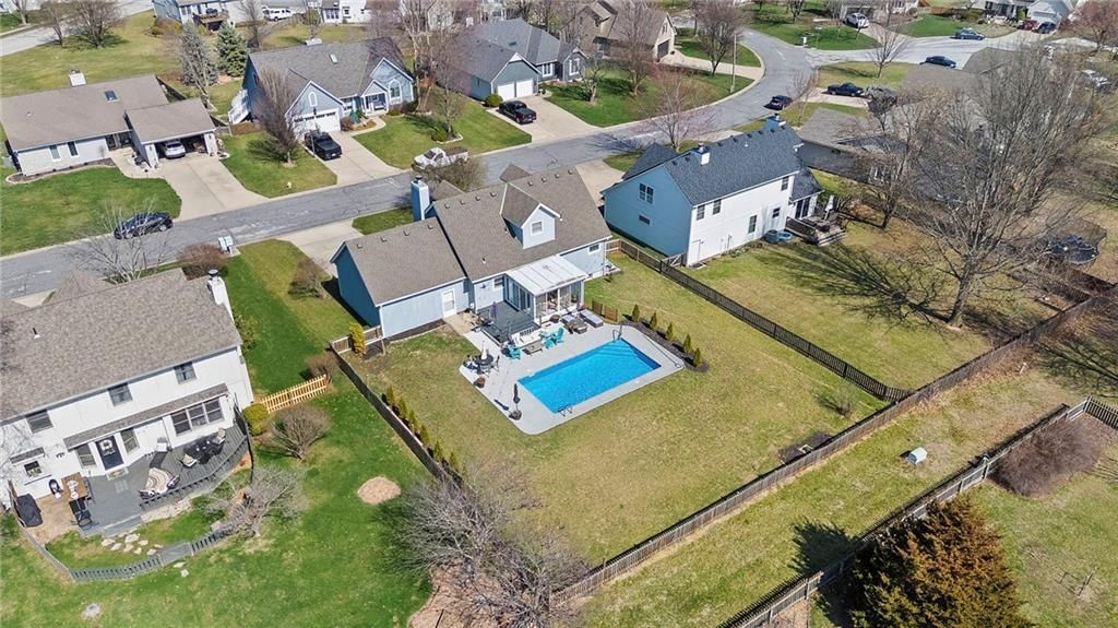 225 SW Seagull Street — photo 40
