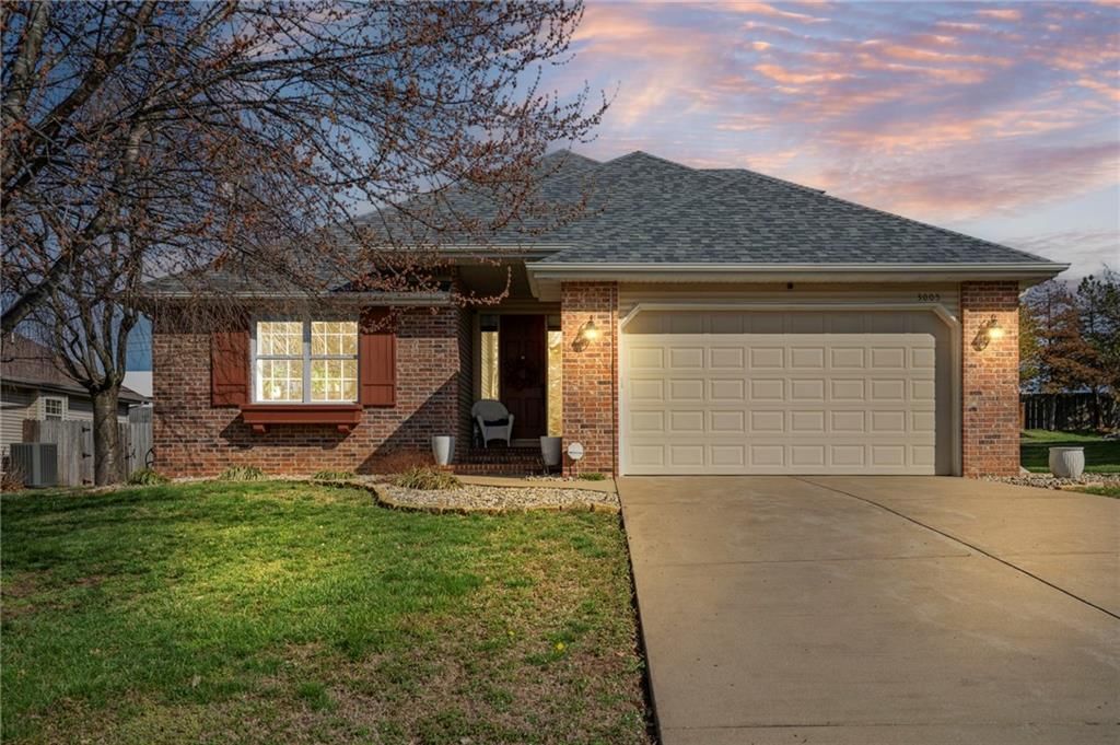 3005 E Eastmoor Court, Springfield, MO