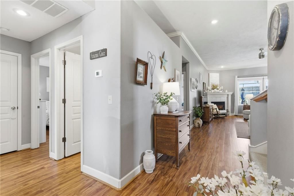 3005 E Eastmoor Court — photo 4