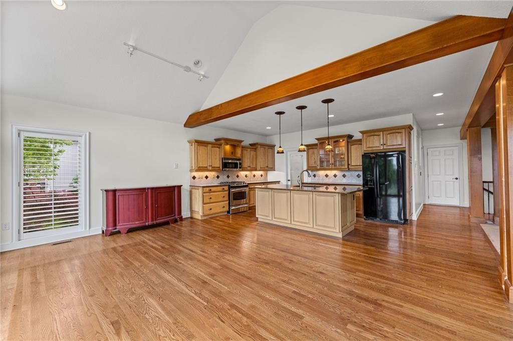 20816 W 99th Street — photo 12