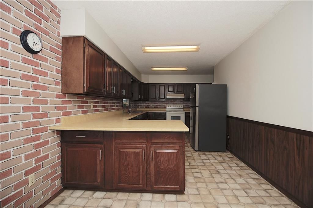 510 N Cedar Street — photo 3