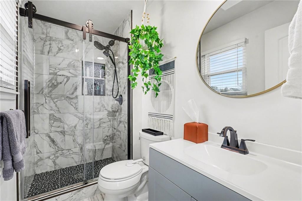 126 S Tremont Street — photo 17