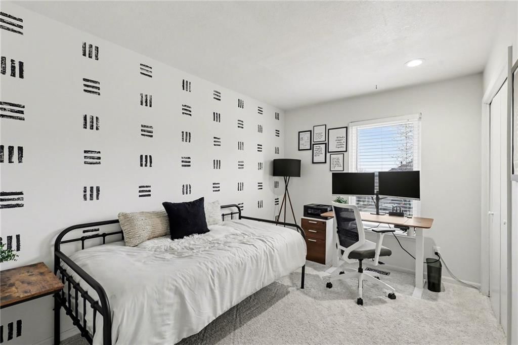 126 S Tremont Street — photo 21