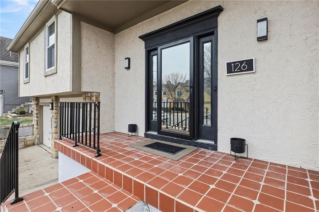 126 S Tremont Street — photo 25