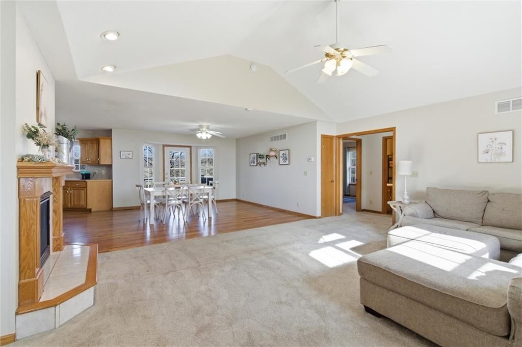3708 Richmond Drive — photo 5