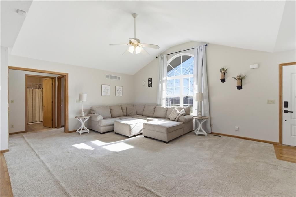 3708 Richmond Drive — photo 6