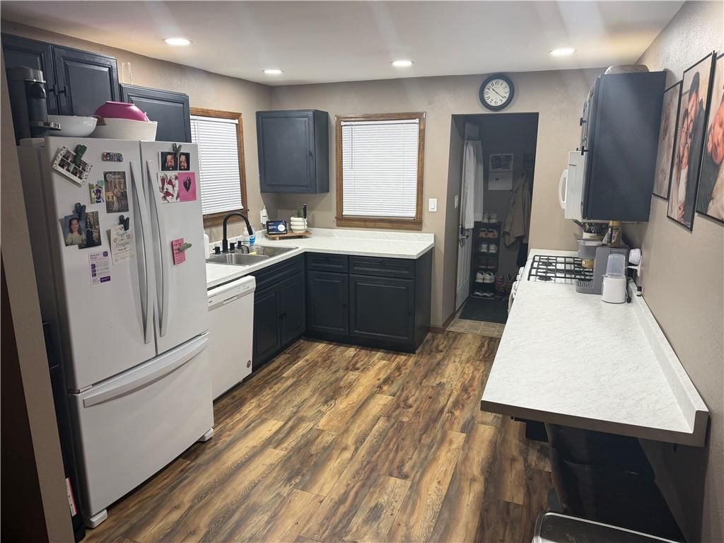 414 Birch Street — photo 8
