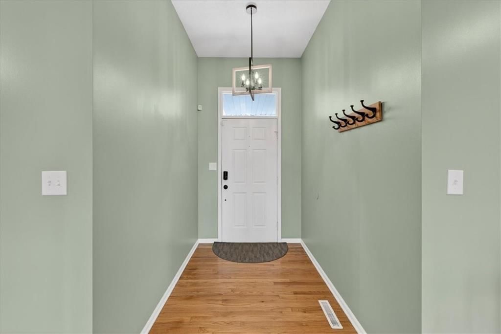 1541 NE Neawanna Drive — photo 6