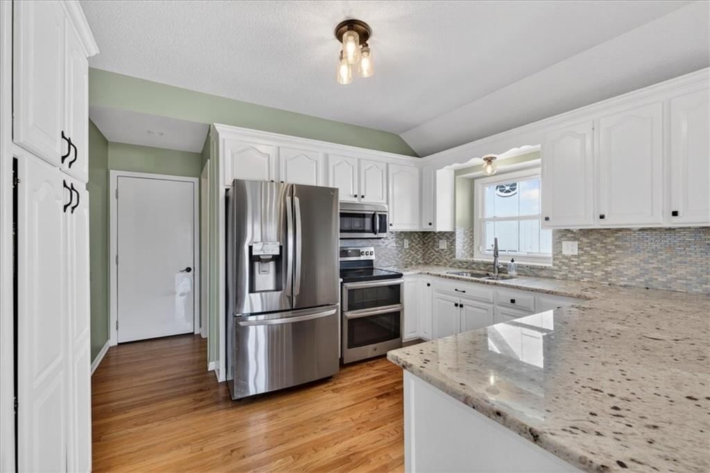 1541 NE Neawanna Drive — photo 13