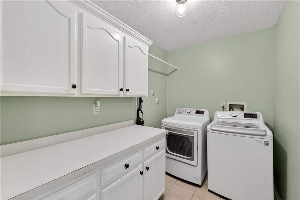 1541 NE Neawanna Drive — photo 16