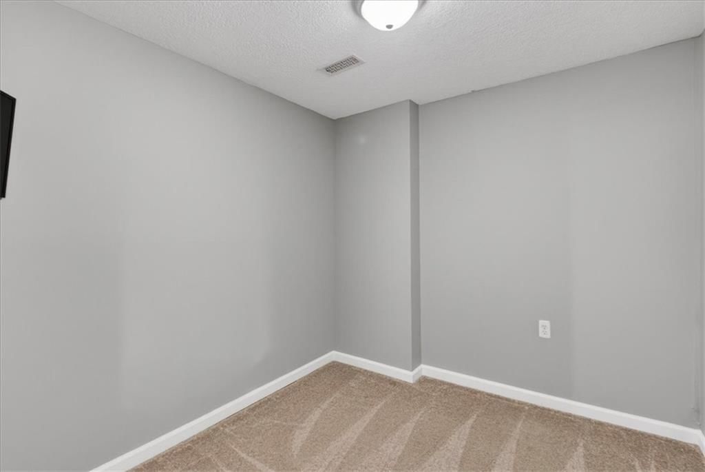 1541 NE Neawanna Drive — photo 33
